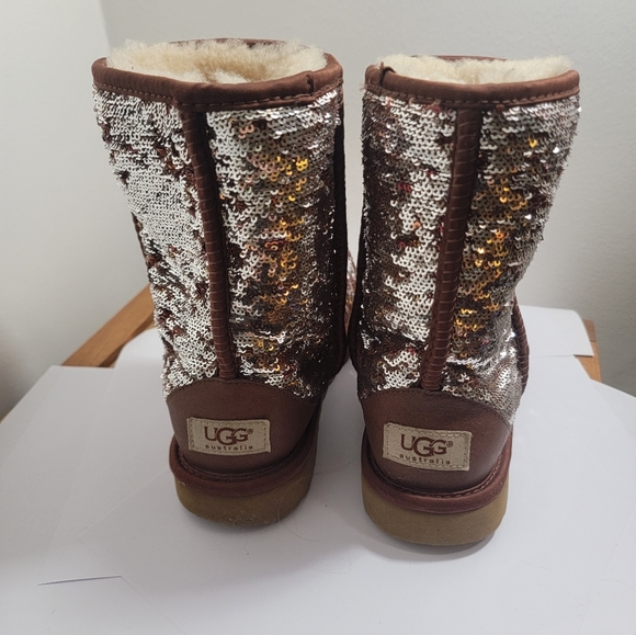 Ugg Women's Classic Short Chunky Sequin Booties - Picture 4 of 6